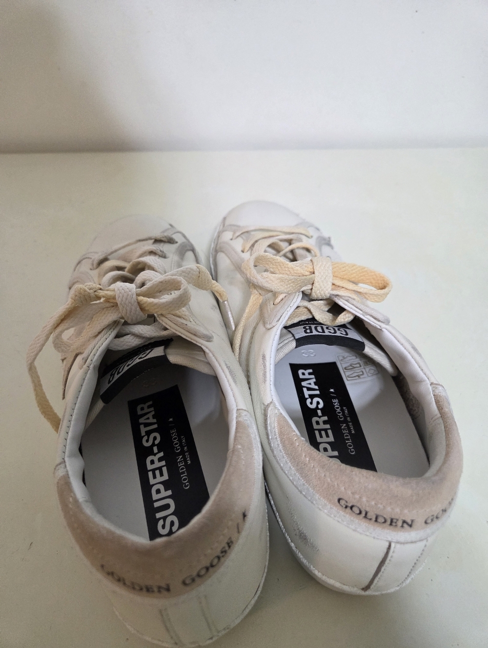 Golden Goose Super-Star Classic With List - Cream & Beige Low-Top Star Sneakers - Picture 8 of 15